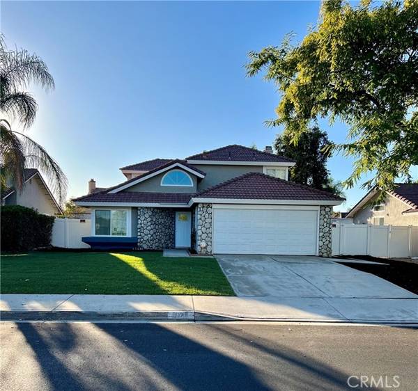 8711 Sandhill Drive, Riverside, CA 92508