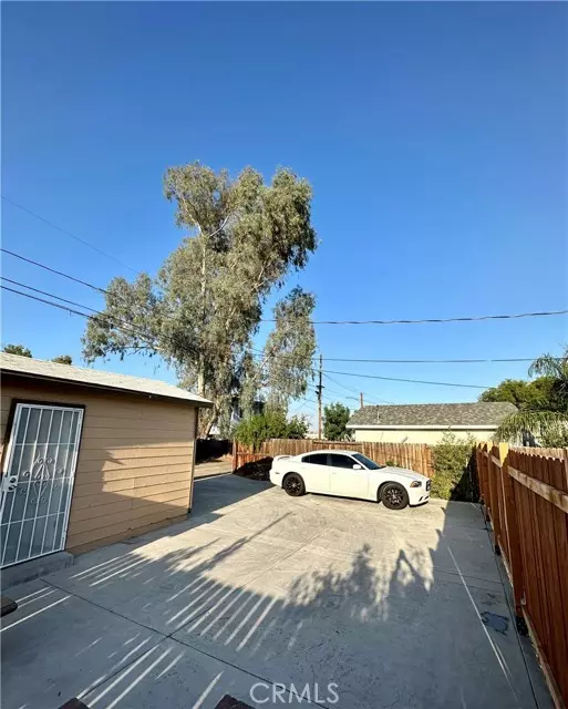 Perris, CA 92570,362 E 7th Street #2