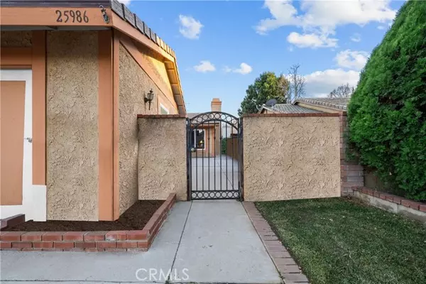 Valencia (santa Clarita), CA 91355,25986 Pueblo Drive