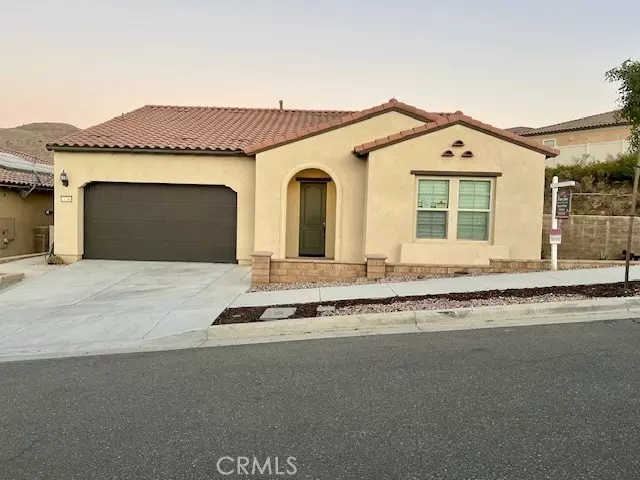 Corona, CA 92883,24280 Crestley Drive