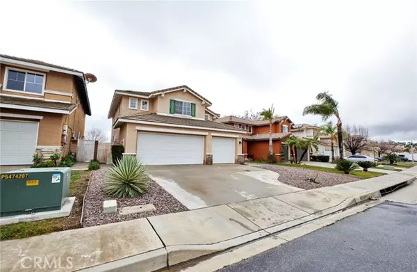 14749 Saddlepeak Drive, Fontana, CA 92336