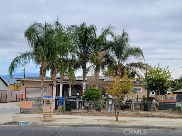 880 S State Street, Hemet, CA 92543