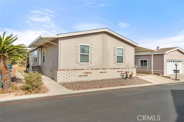 Corona, CA 92881,1550 Rimpau Avenue #119