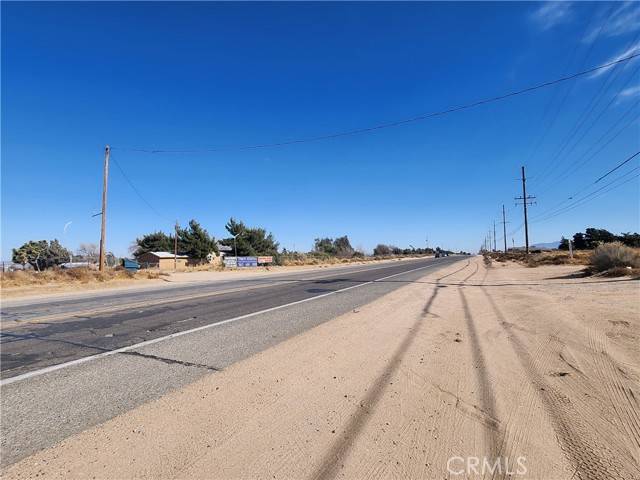 Phelan, CA 92371,7176 Phelan Road