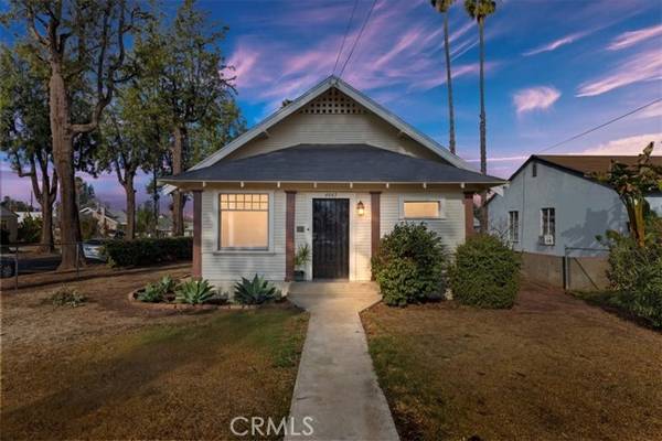 4643 Victoria Avenue, Riverside, CA 92507