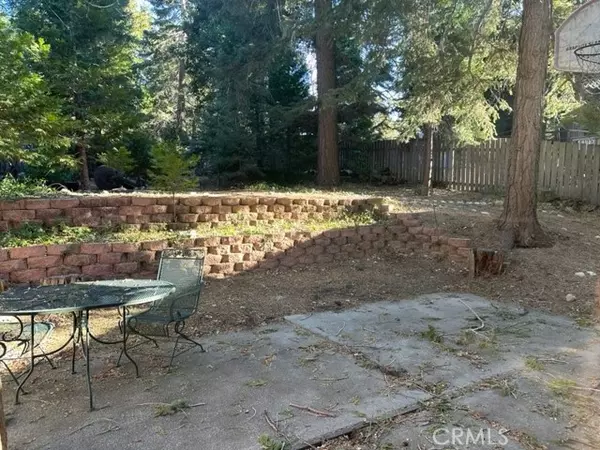 Twin Peaks, CA 92391,681 Clubhouse Drive