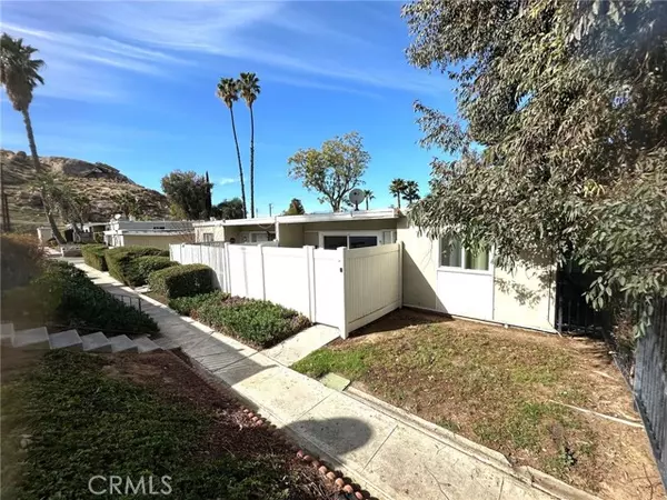 3088 Panorama Road #D, Riverside, CA 92506