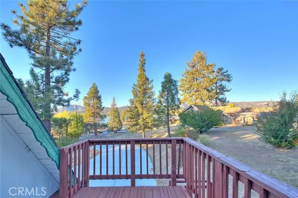 Big Bear Lake, CA 92315,527 Cottage Lane