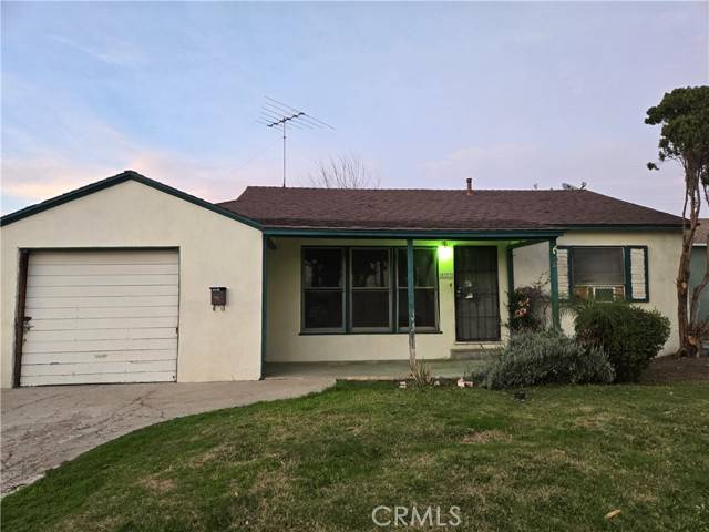 5377 Granada Avenue, Riverside, CA 92504