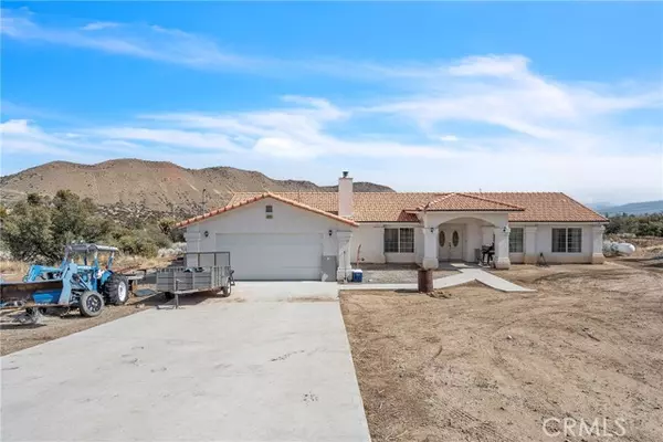 6513 Monte Vista Road, Phelan, CA 92371