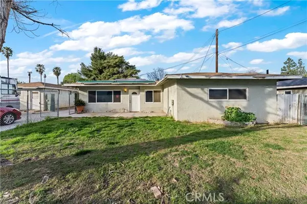 Ontario, CA 91761,1829 E Elm Street