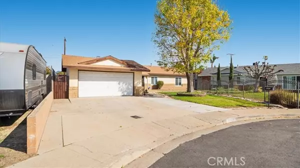 Fontana, CA 92335,17526 Anastasia Court