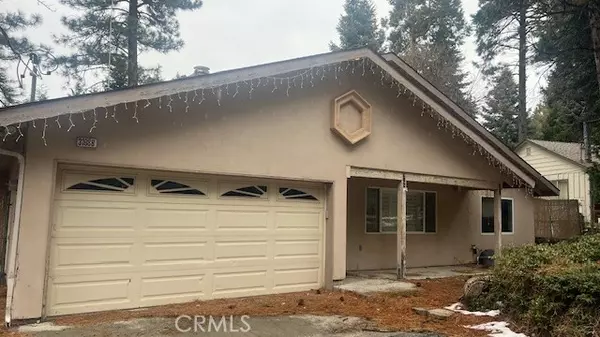 31686 Luring Pines Circle, Running Springs, CA 92382