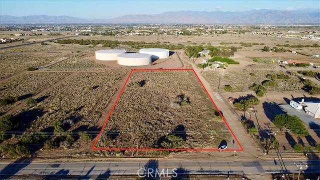 Hesperia, CA 92345,3 Kourie Way