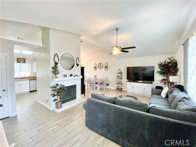 13653 2nd Avenue, Victorville, CA 92395