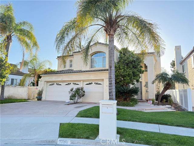 1050 Ginger Circle, Corona, CA 92879