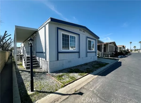 Hemet, CA 92545,1150 N Kirby Street #72