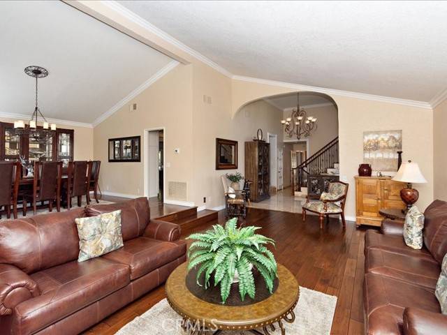 Upland, CA 91784,2565 Cliff Rd