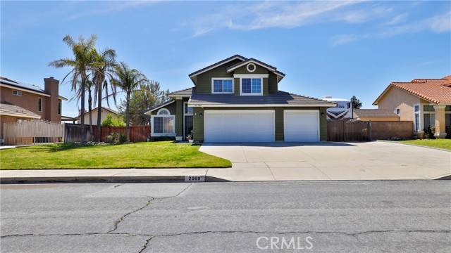 2569 W Via Verde Drive, Rialto, CA 92377