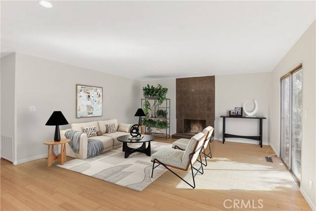 Oakland, CA 94605,9214 Golf Links Road