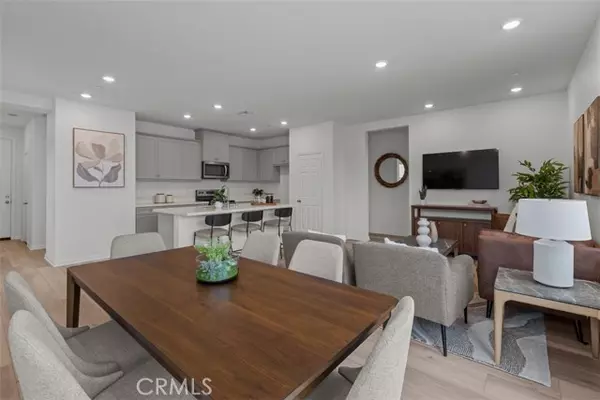 Lake Elsinore, CA 92530,4531 La Spezia Lane