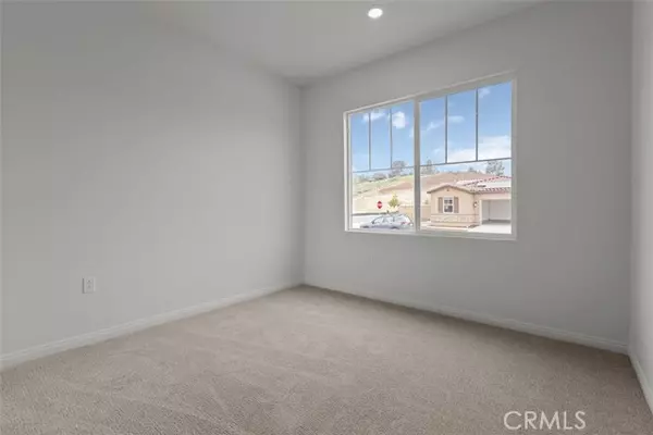 Lake Elsinore, CA 92530,4531 La Spezia Lane