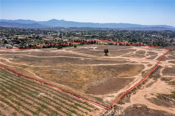 Riverside, CA 92504,0 Iris