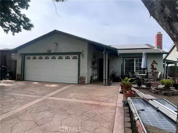 Patterson, CA 95363,216 Barros Street