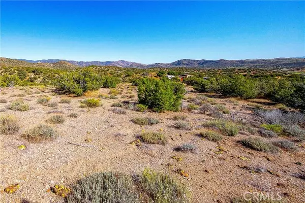 Tehachapi, CA 93561,26000 Arabian Place