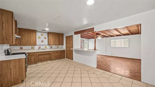 1190 S Willow Avenue, Rialto, CA 92376