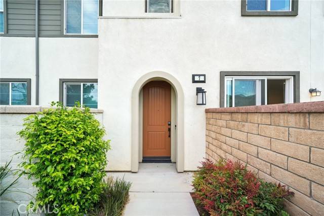 Ontario, CA 91761,3860 S Oasis Paseo #7