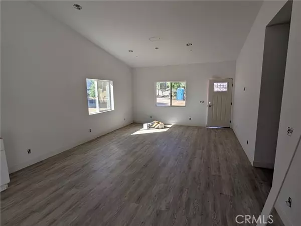 Banning, CA 92220,43145 BOB CAT