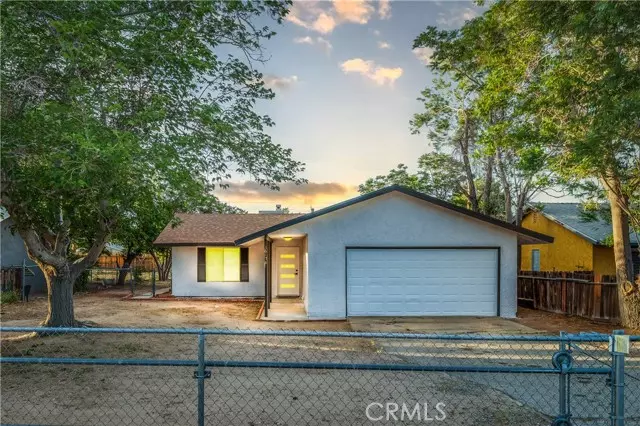 Hesperia, CA 92345,16178 Live Oak Street