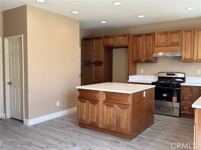 Fontana, CA 92336,6927 Tailwind Lane