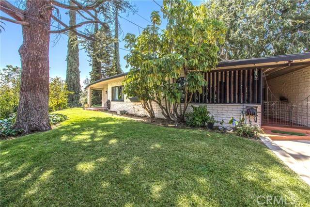 1872 Arroyo Drive, Riverside, CA 92506