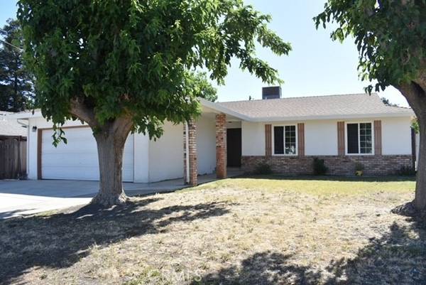 815 California Avenue, Dos Palos, CA 93620