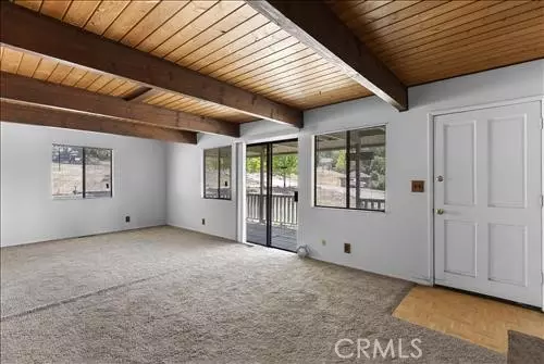 Tehachapi, CA 93561,28921 Bear Valley Road