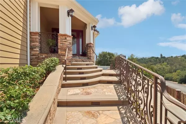 San Dimas, CA 91773,1951 Scarborough Lane