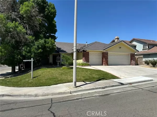 1715 Lake Way, Lancaster, CA 93534