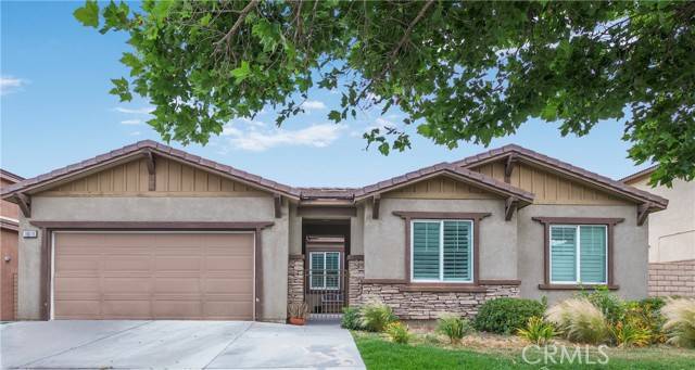 18019 Lapis Lane, San Bernardino, CA 92407