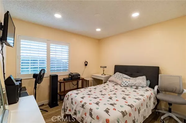 Fontana, CA 92337,14526 Hillcrest Drive