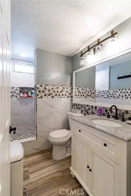 Fontana, CA 92337,14526 Hillcrest Drive