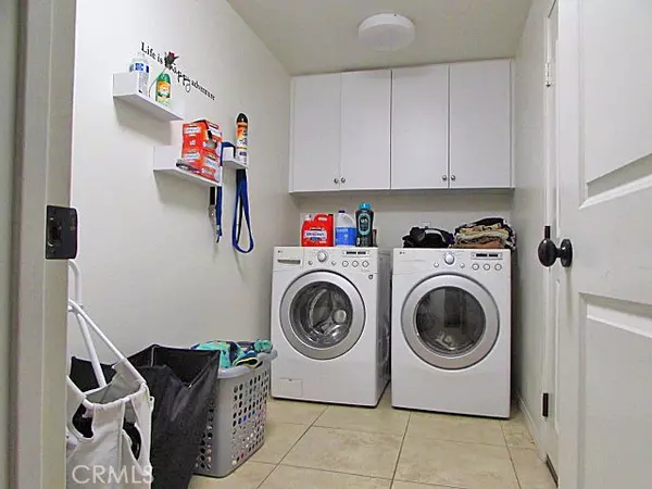 Ontario, CA 91761,3981 E Emory Lane #6
