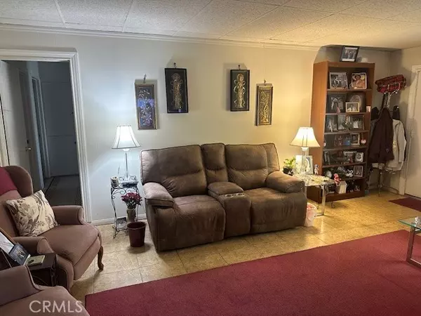 Pomona, CA 91767,2440 Merrywood Street