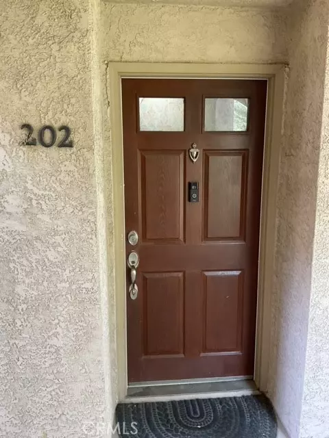 Corona, CA 92882,2550 San Gabriel Way #202