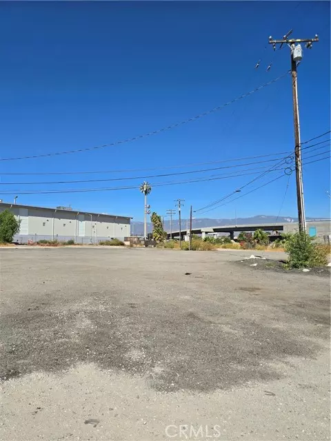 San Bernardino, CA 92410,340 North I