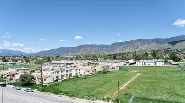1530 E Marshall Boulevard, San Bernardino, CA 92404