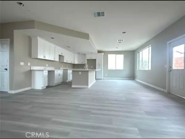 Fontana, CA 92336,7398 N Maple Avenue