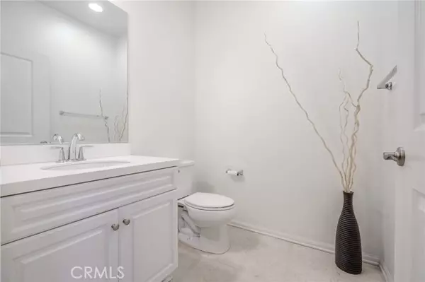 Eastvale, CA 91752,12463 Phoenix Court