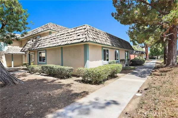 2536 Bryn Mawr Lane, Riverside, CA 92507